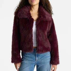 NWOT No Boundaries Faux Fur Purple Jacket Size Large
